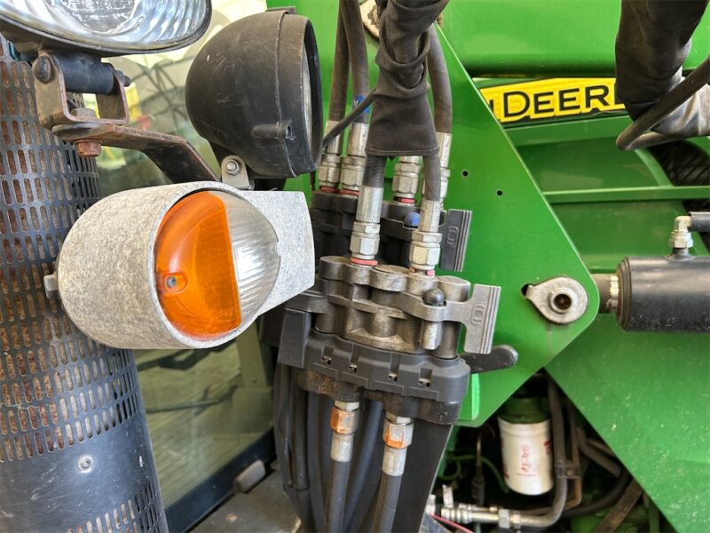 JOHN DEERE 6125R – 145 ch – 2013 – 5 398 h – CHARGEUR TRIMA +5.1P – Image 20
