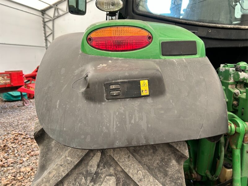 JOHN DEERE 6125R – 145 ch – 2013 – 5 398 h – CHARGEUR TRIMA +5.1P – Image 27