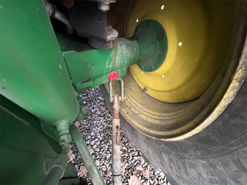 JOHN DEERE 6125R – 145 ch – 2013 – 5 398 h – CHARGEUR TRIMA +5.1P – Image 32