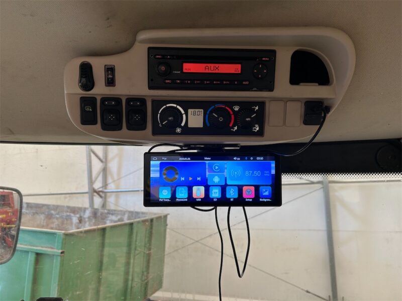 JOHN DEERE 6125R – 145 ch – 2013 – 5 398 h – CHARGEUR TRIMA +5.1P – Image 36