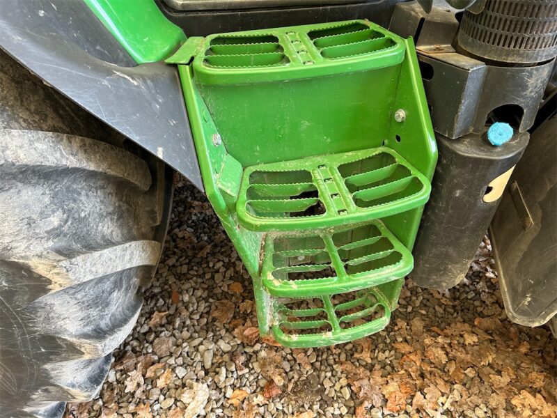 JOHN DEERE 6125R – 145 ch – 2013 – 5 398 h – CHARGEUR TRIMA +5.1P – Image 39