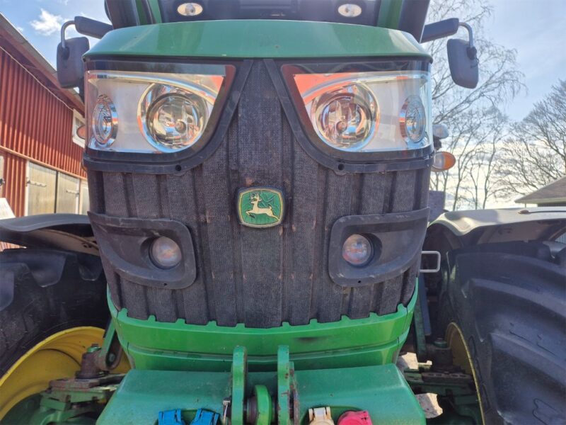JOHN DEERE 6125R – 145 ch – 2013 – 5 398 h – CHARGEUR TRIMA +5.1P – Image 43
