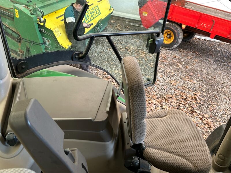 JOHN DEERE 6125R – 145 ch – 2013 – 5 398 h – CHARGEUR TRIMA +5.1P – Image 45