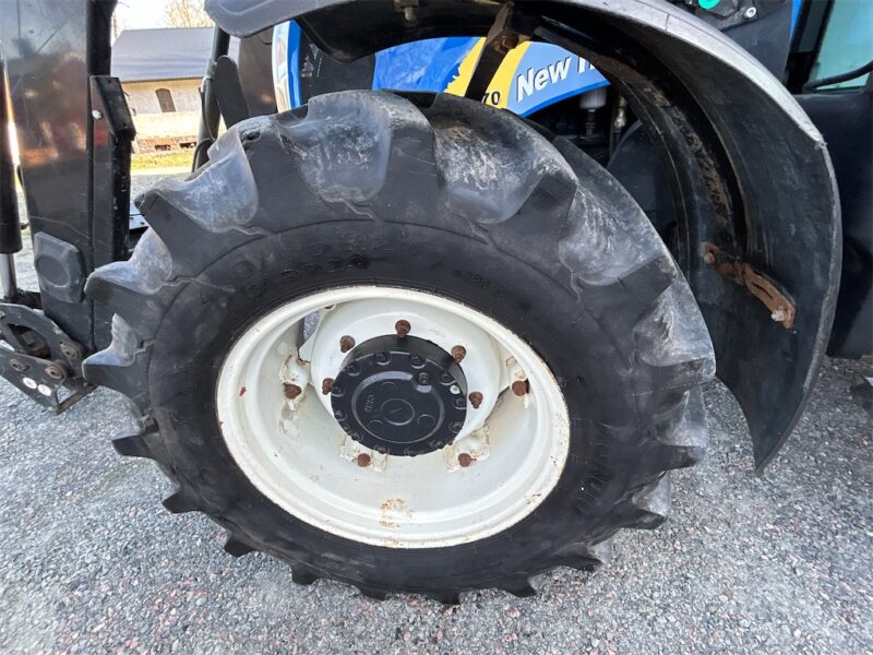 NEW HOLLAND T5070 – 113 ch – 2011 – 5 979 h – Image 9