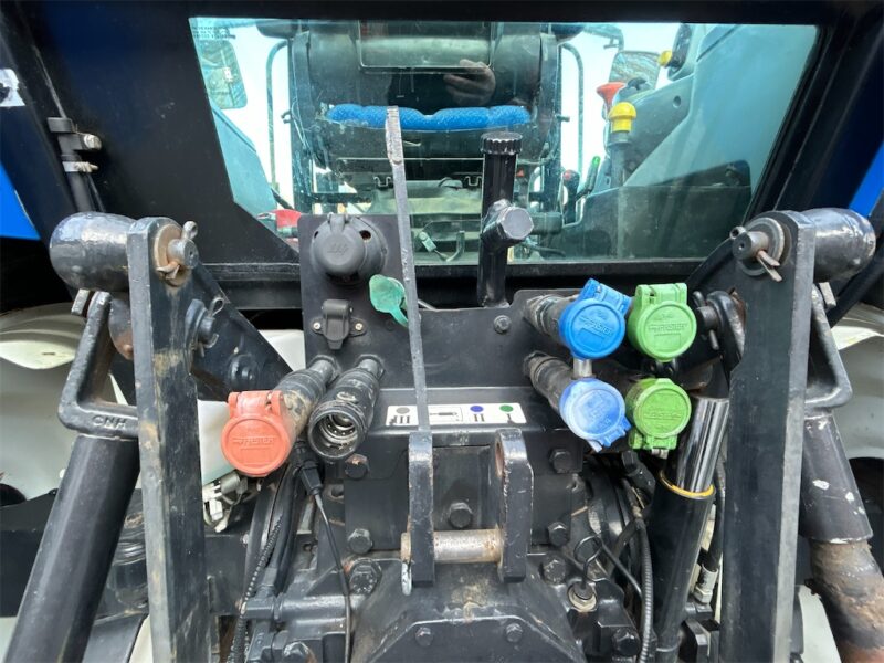 NEW HOLLAND T5070 – 113 ch – 2011 – 5 979 h – Image 20