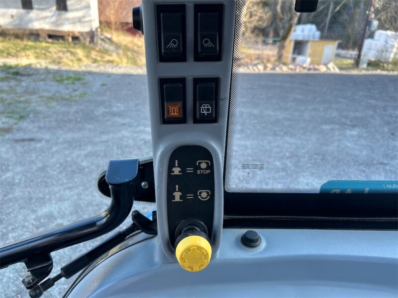 NEW HOLLAND T5070 – 113 ch – 2011 – 5 979 h – Image 24