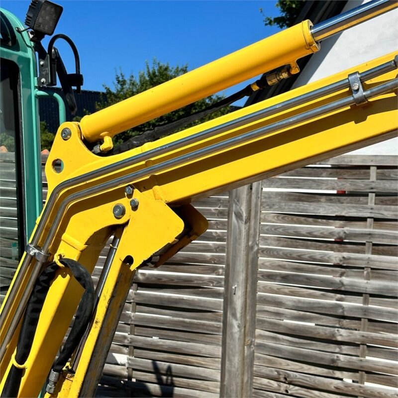 YANMAR SV18 – 1T9 – 425 h – 2014 – POWERTILT – Image 31