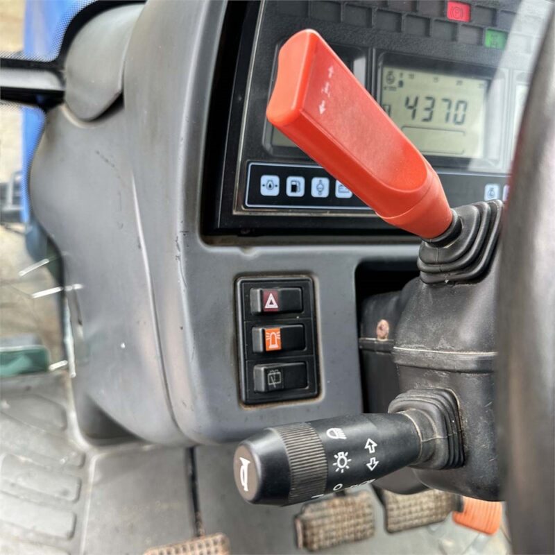 NEW HOLLAND TM140 – 144 ch – 2003 – 4 375 H – Image 27