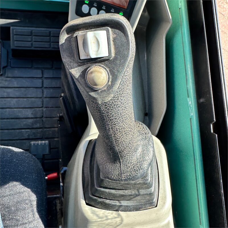 YANMAR SV18 – 1T9 – 425 h – 2014 – POWERTILT – Image 32