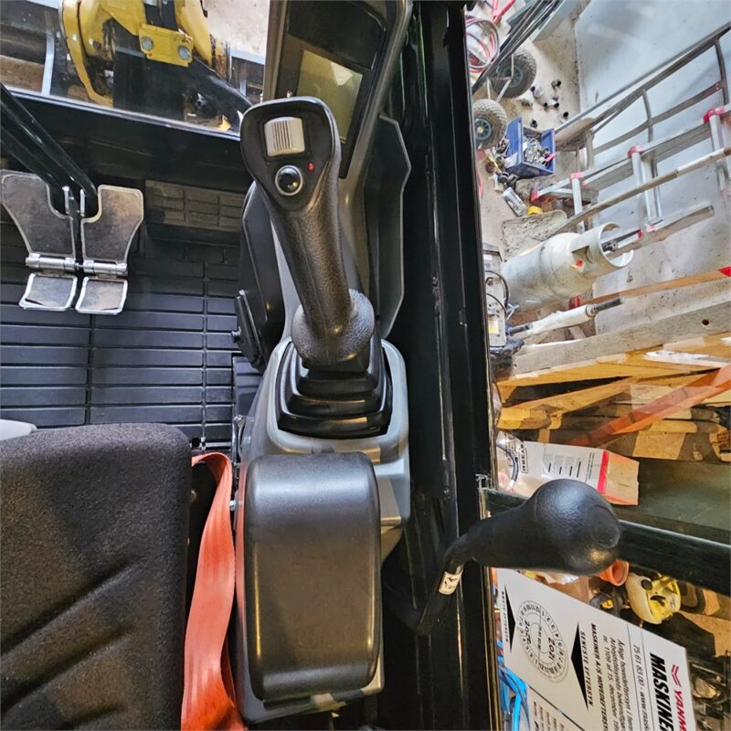 YANMAR SV22 – 2T2 – 1 699 h – 2020 – Image 23