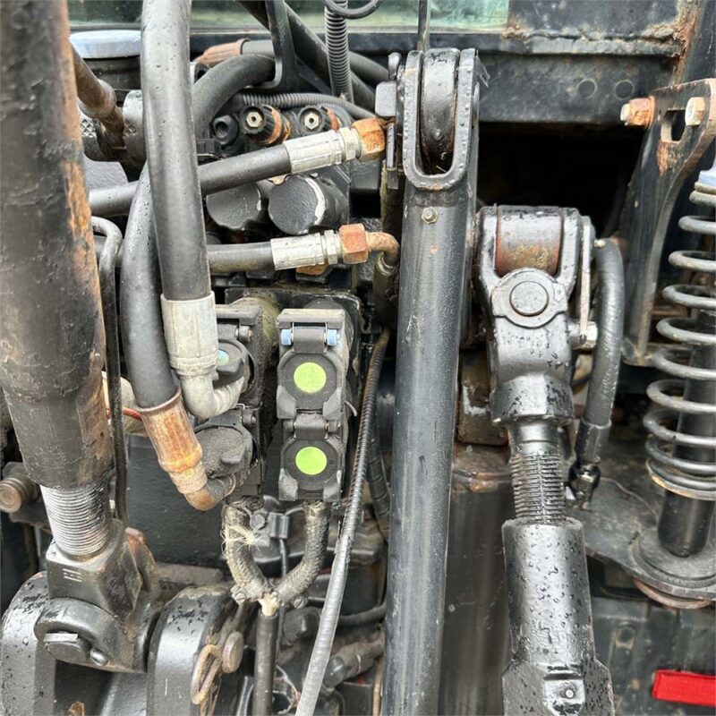 NEW HOLLAND TM140 – 144 ch – 2003 – 4 375 H – Image 33