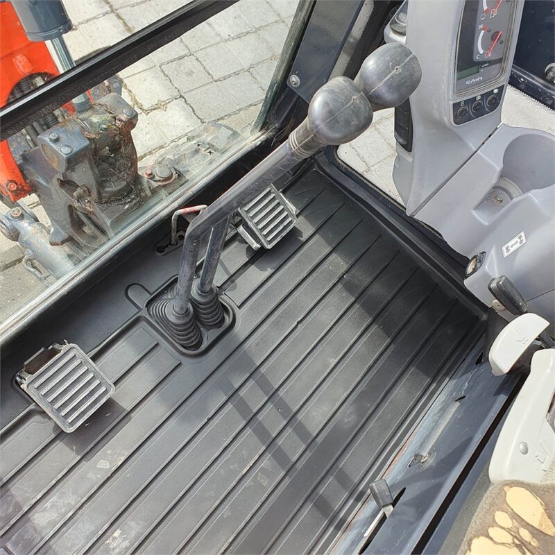 KUBOTA KX019-4 – 1T9 – 3 450 h – 2014 – Image 20