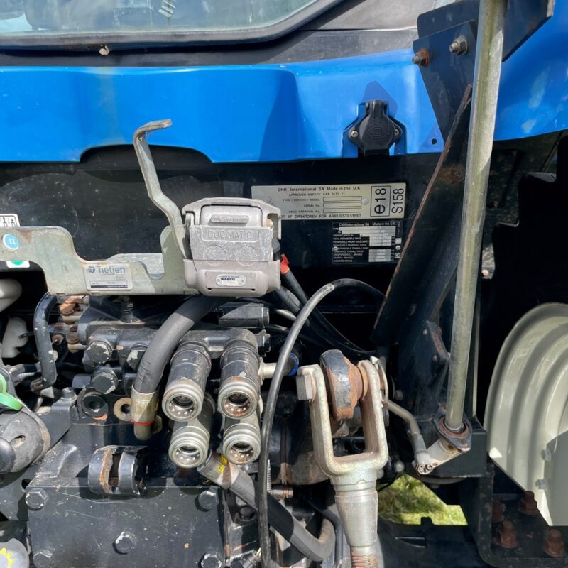 NEW HOLLAND TS100A – 101 ch – 2005 – 4T5 – 6 701 h – CHARGEUR FRONTAL – Image 49