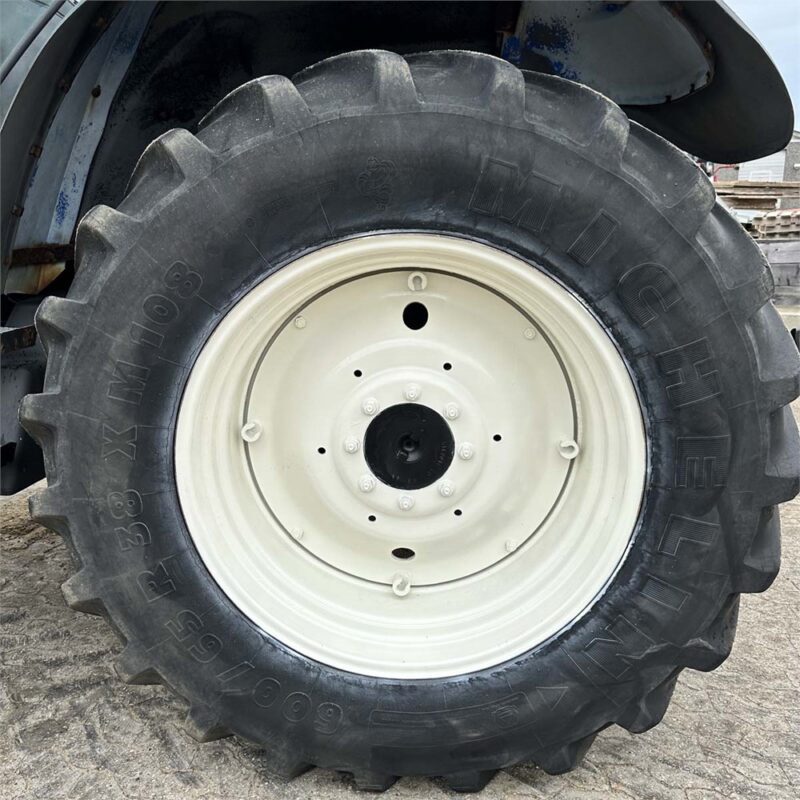 NEW HOLLAND TM140 – 144 ch – 2003 – 4 375 H – Image 36