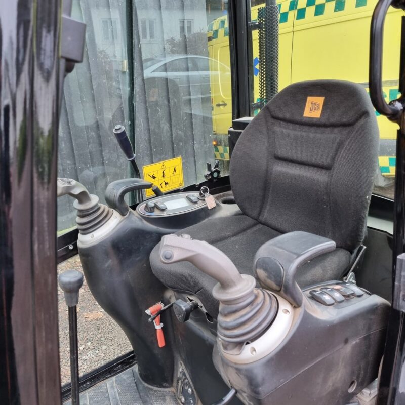 JCB 1818 CTS – 1T8 – 1 765 h – 2013 – Image 19