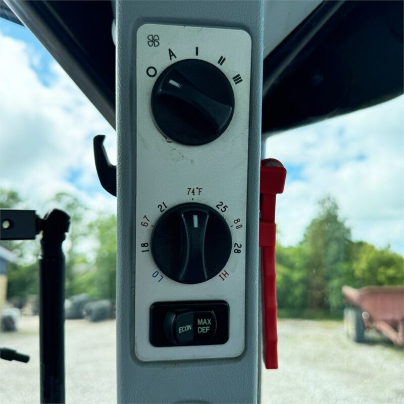 NEW HOLLAND T 7.250 AUTO COMMAND – 200 ch – 2012 – 7 775 H – Image 32
