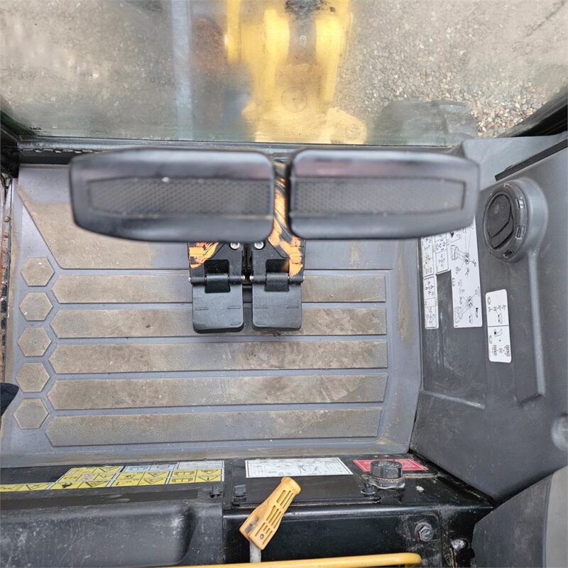 CATERPILLAR 301.6 – 2T – 2 895 h – 2019 – Image 22