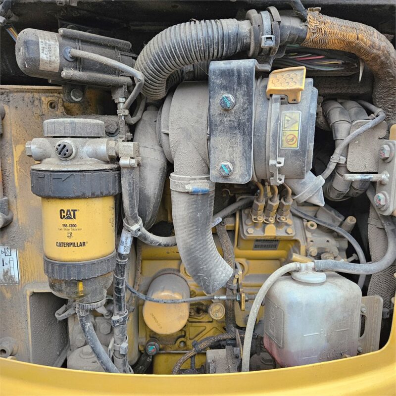 CATERPILLAR 301.6 – 2T – 2 895 h – 2019 – Image 18