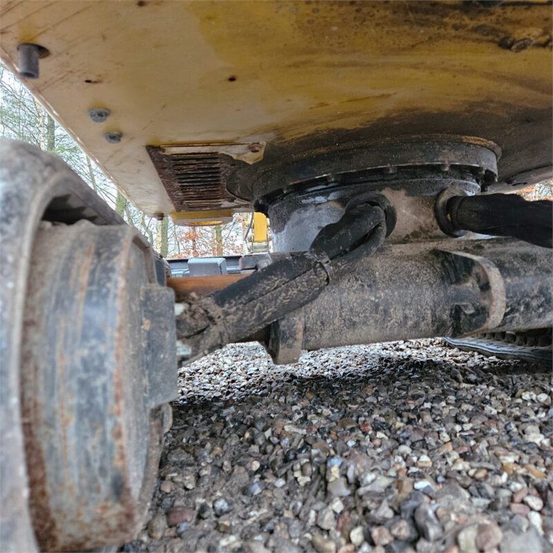 CATERPILLAR 301.6 – 2T – 2 895 h – 2019 – Image 13