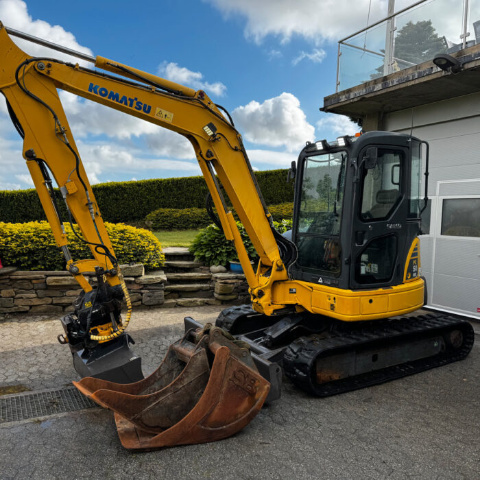Komatsu PC50MR-2 - 5T4 - 4 995 h - 2006