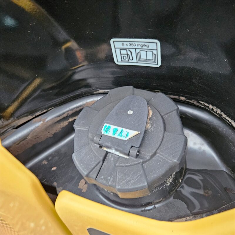 CATERPILLAR 301.6 – 2T – 2 895 h – 2019 – Image 44