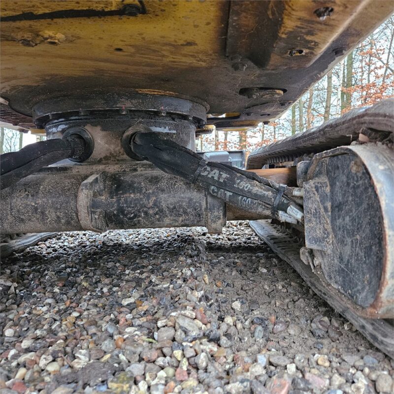 CATERPILLAR 301.6 – 2T – 2 895 h – 2019 – Image 49