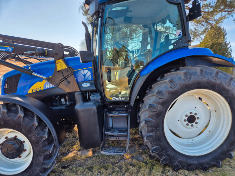 New Holland 6030 - 117 ch - 3 258 h - 2008 – Image 16