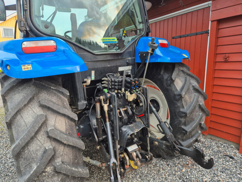New Holland 6030 - 117 ch - 3 258 h - 2008 – Image 12