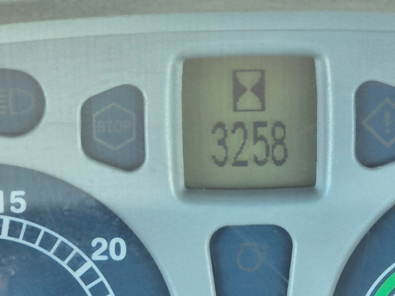 New Holland 6030 - 117 ch - 3 258 h - 2008 – Image 32