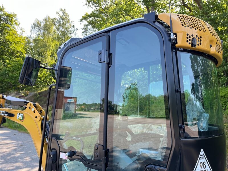 Caterpillar 301.8 – 2T – 50 h – 2024 – Image 10