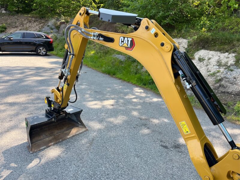 Caterpillar 301.8 – 2T – 50 h – 2024 – Image 14