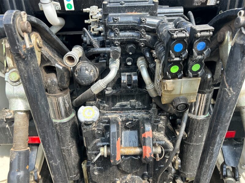 New Holland TS 100A 4WD - 101 ch - 1 316 h - 2005 – Image 22