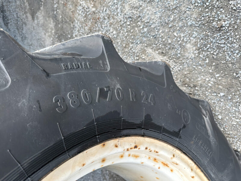 New Holland TL 90 - 86 ch - 4 520 h - 2001 – Image 7