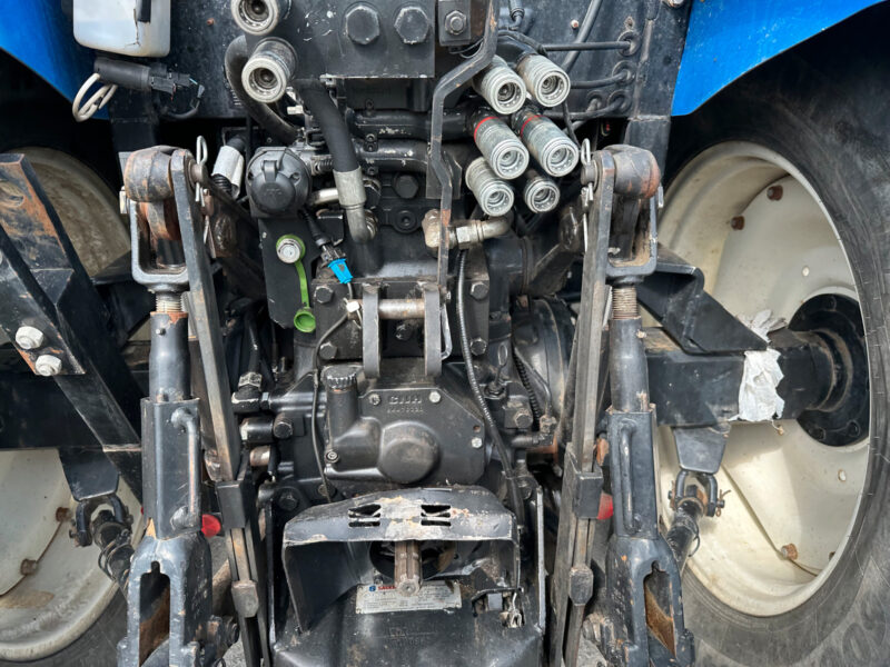 New Holland T5.115 – 115ch – 2 230 h – 2013 – Image 21