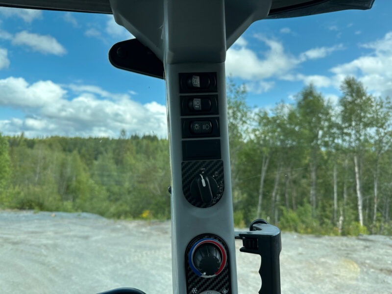 New Holland T5.115 – 115ch – 2 230 h – 2013 – Image 10