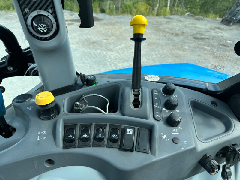New Holland T5.115 – 115ch – 2 230 h – 2013 – Image 30
